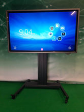 Afbeelding in Gallery-weergave laden, Sharp PN-L602B 60&quot; touchscreen

